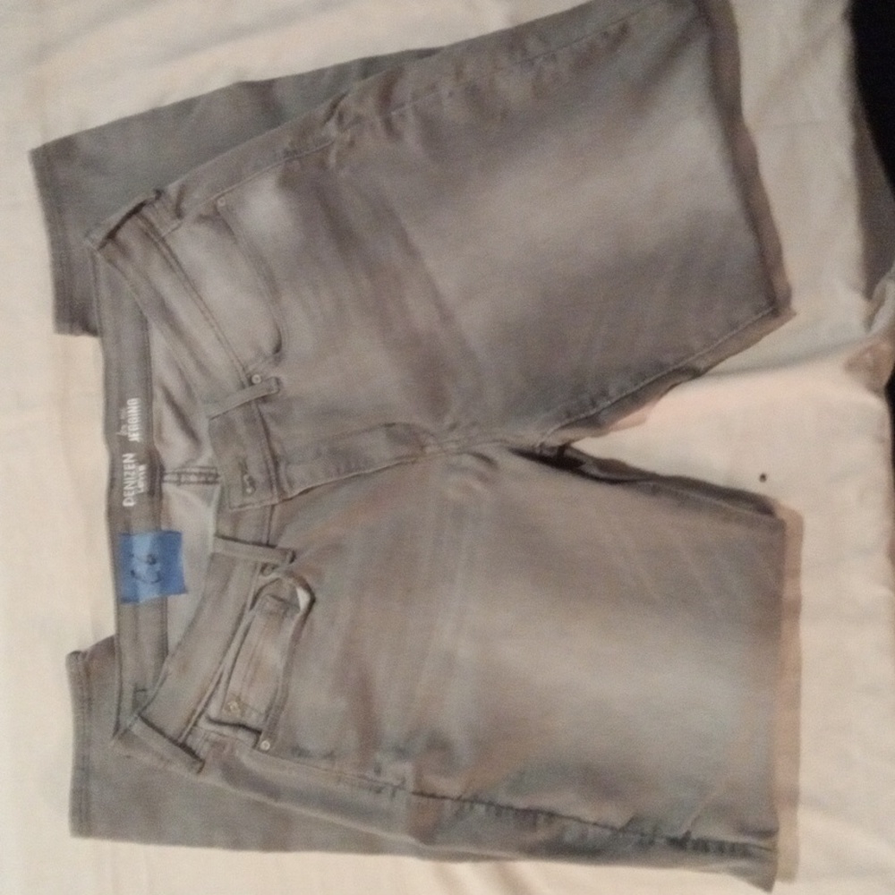 Denizen Levi's low rise jeggings